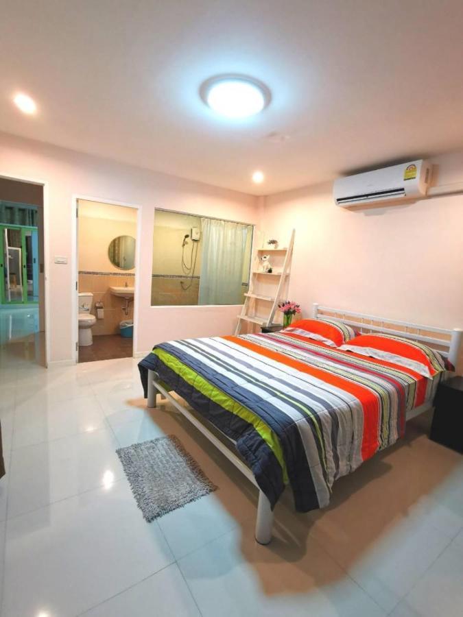 Pon House Hotel Chalong Bagian luar foto